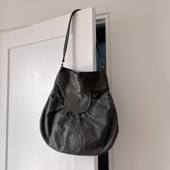 Grey leather purse by NAF NAF - Picture 2 of 10